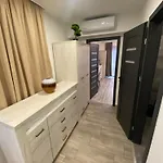 Uj - Emili Miskolctapolca - 27 Fore Appart hôtel 3*