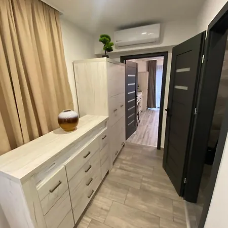 Uj - Emili Miskolctapolca - 27 Fore Lejlighedshotel 3*