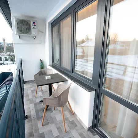Uj - Emili Miskolctapolca - 27 Fore Lejlighedshotel Miskolc