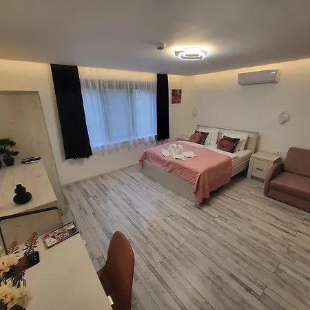 Aparthotel Uj - Emili Miskolctapolca - 27 Fore Miškovec