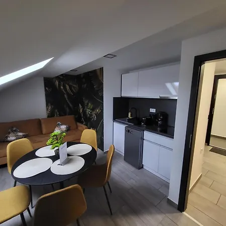 Aparthotel Uj - Emili Miskolctapolca - 27 Fore Miskolc