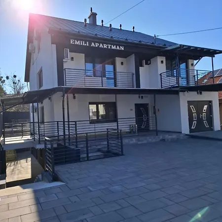 Lejlighedshotel Uj - Emili Miskolctapolca - 27 Fore 3*